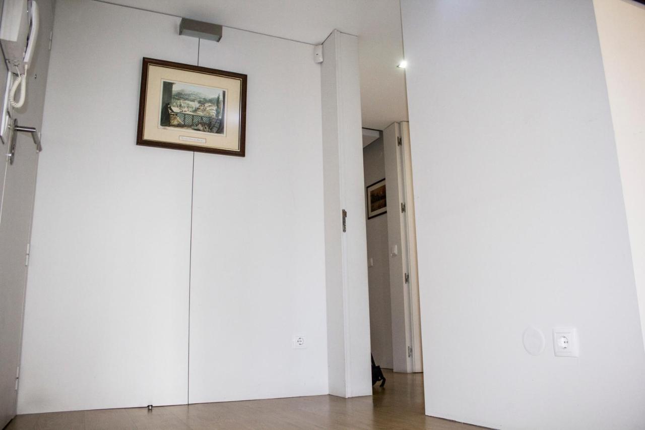 Apartment Amazing Amial